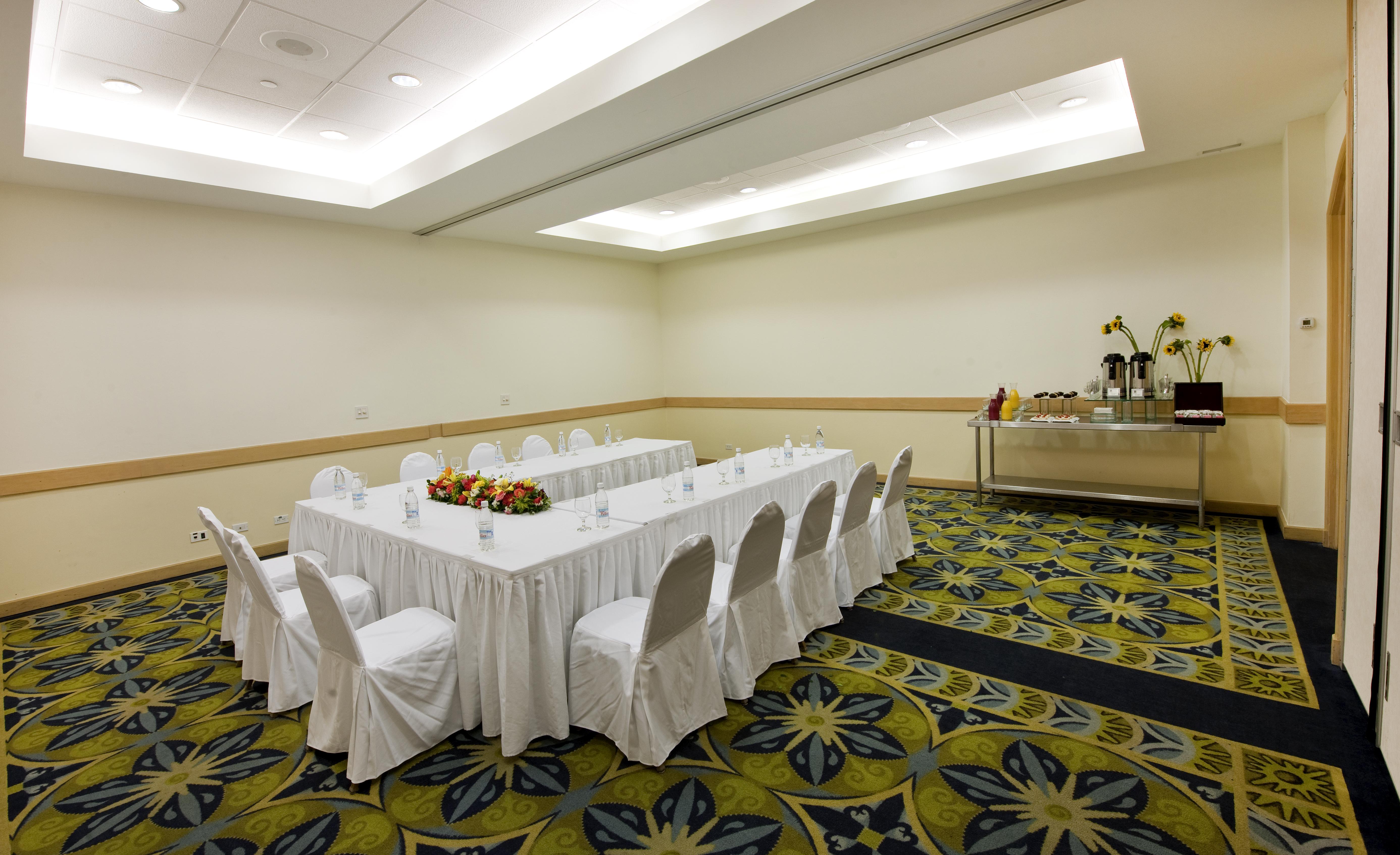 Four Points By Sheraton Santo Domingo Bagian luar foto