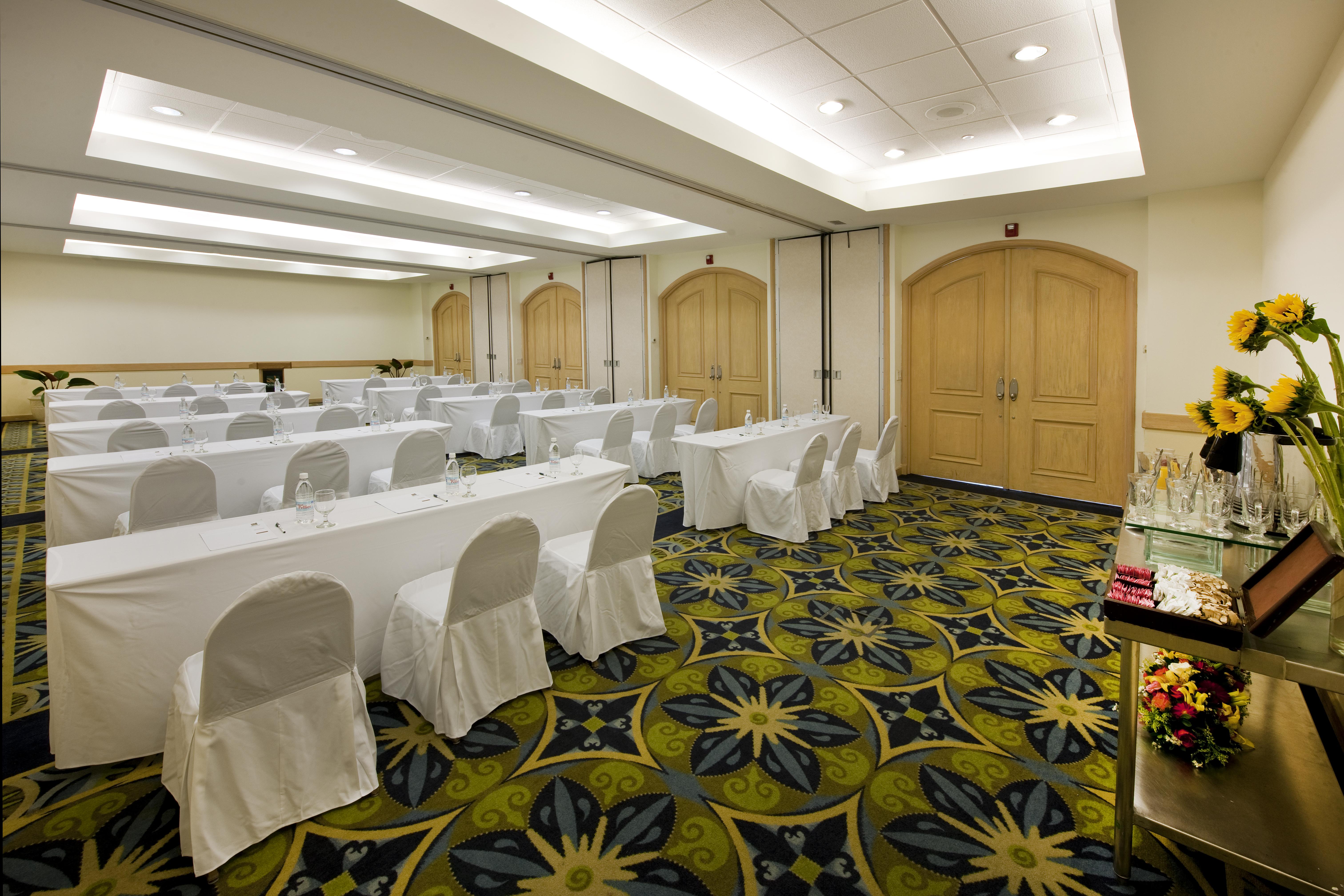 Four Points By Sheraton Santo Domingo Bagian luar foto